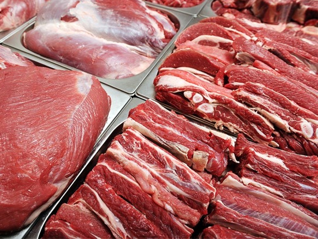 Doctors Warn Against Eating Excessive Meat During Eid-ul-Adha