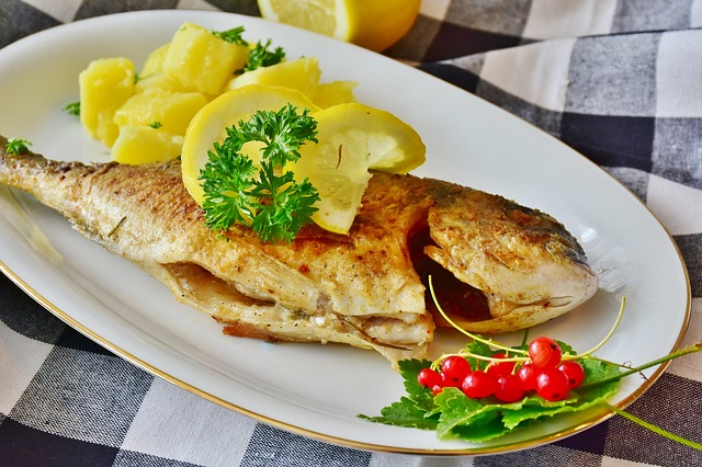 Fish are absolutely delicious and this article discusses 5 amazing health benefits of eating fish.
