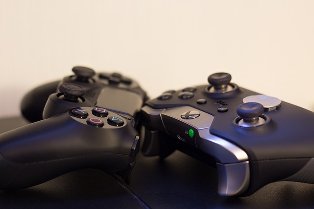 There is a growing debate over cloud gaming vs console gaming. Both have their pros and cons.