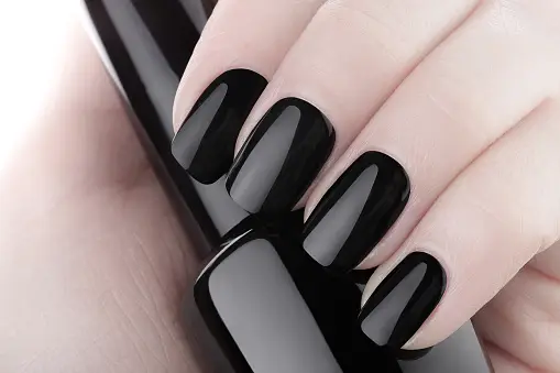 black acrylic naila